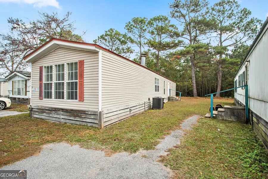 1134 Kelly Drive, Hinesville, GA 31313 - Image #2