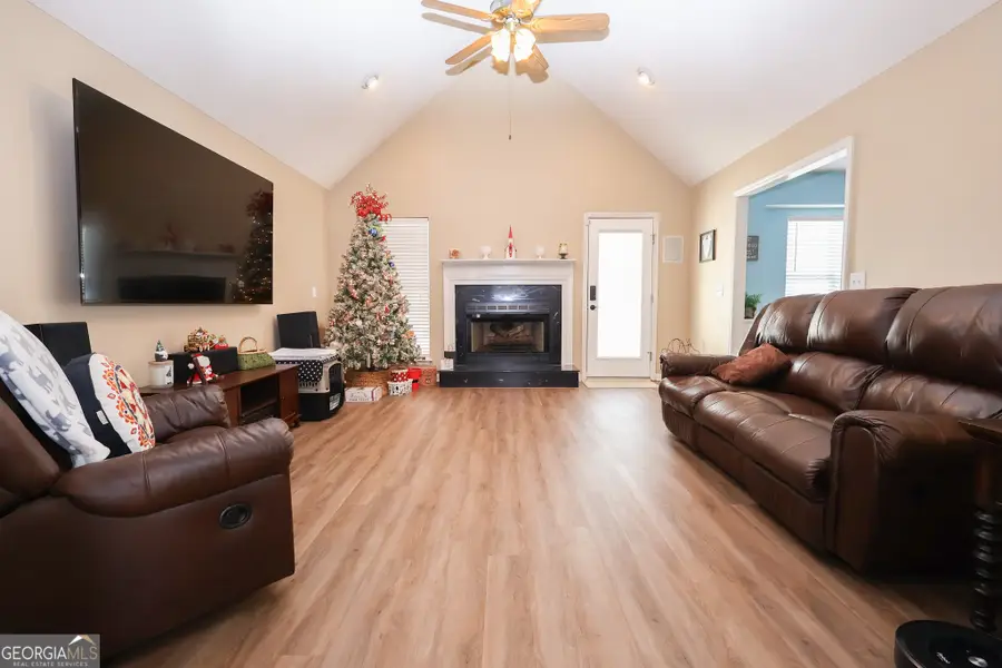 215 Stonefield Circle, Macon, GA 31216 - Image #3