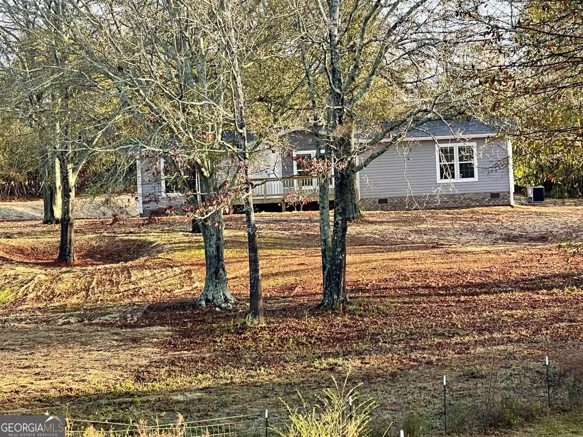 5041 Young Rd, Gainesville, GA 30506 - Image #1