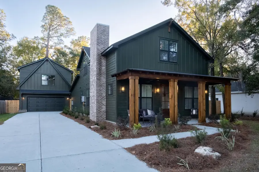 209 E Derenne Avenue, Savannah, GA 31405 - Image #2