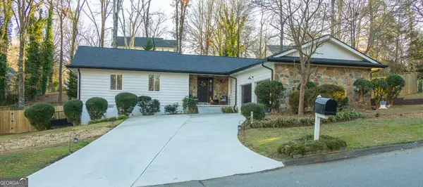 3734 Cherokee Ford, Gainesville, GA 30506