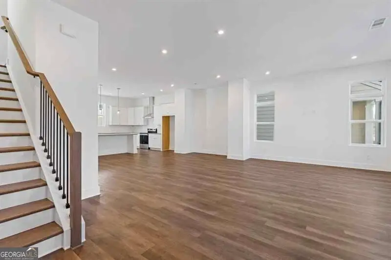 489 Hammons Way, Atlanta, GA 30315 - Image #3