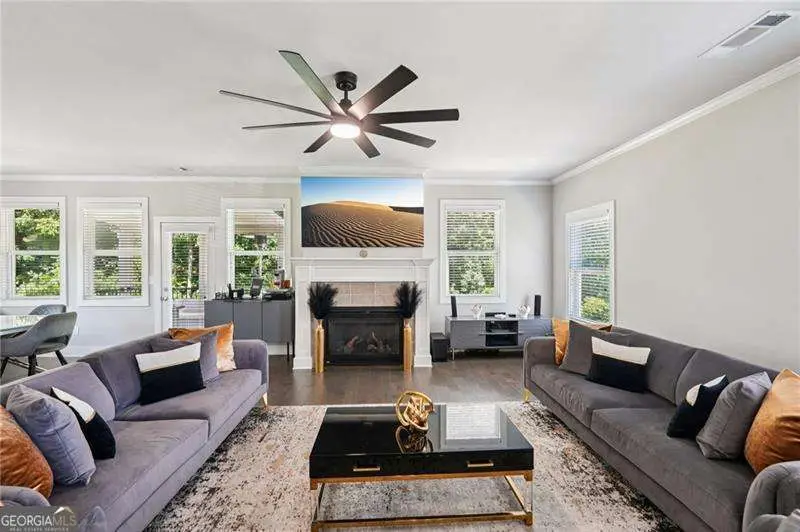 3167 Stonegate Drive Sw, Atlanta, GA 30331 - Image #2