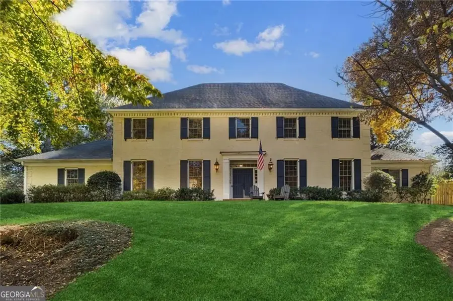 2010 Rivermeade Way Nw, Atlanta, GA 30327 - Image #2