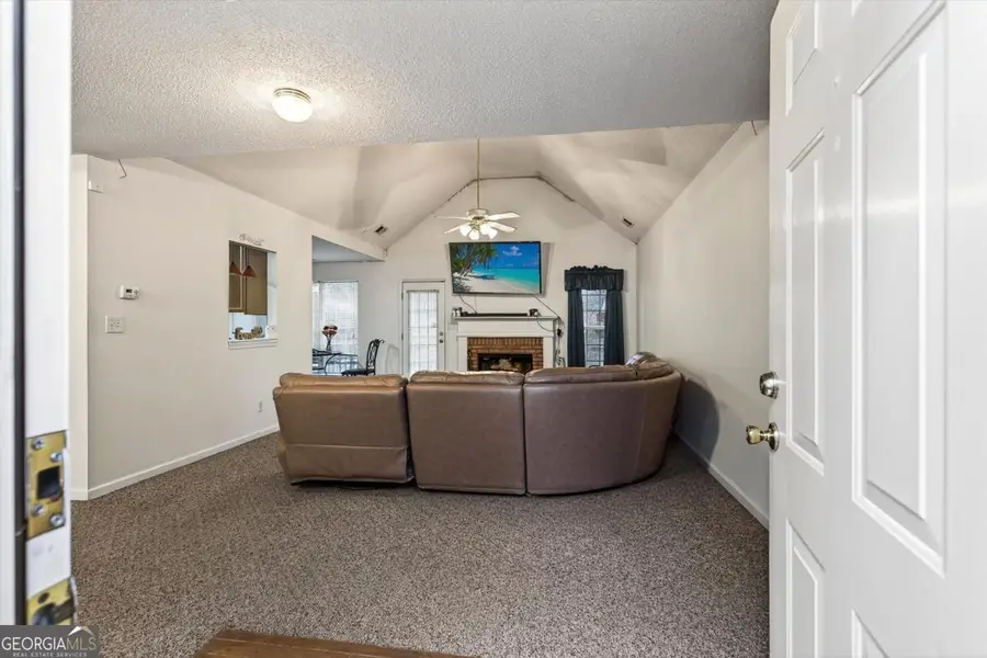 10909 University Drive, Jonesboro, GA 30238 - Image #3