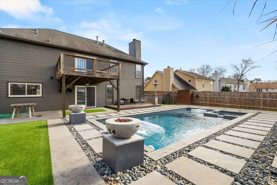 425 Mikasa Drive, Alpharetta, GA 30022 - Image #2