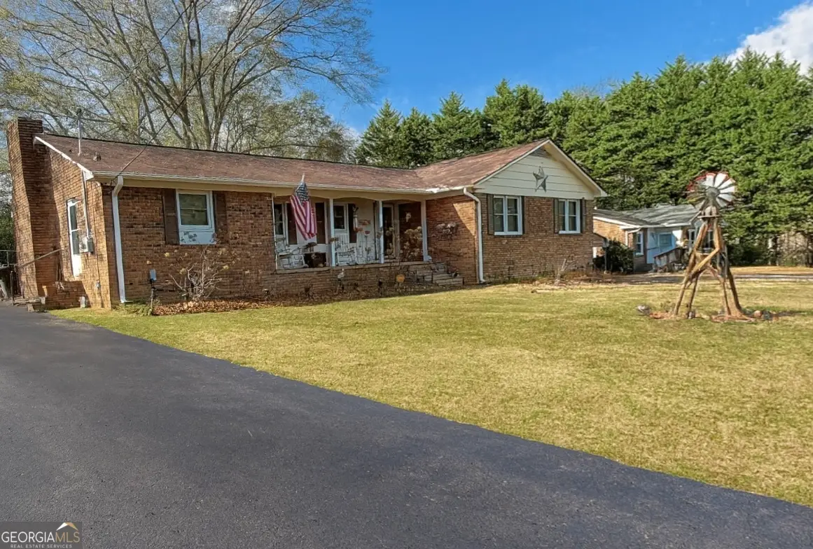 326 Remsdale Road, Toccoa, GA 30577 - Image #1