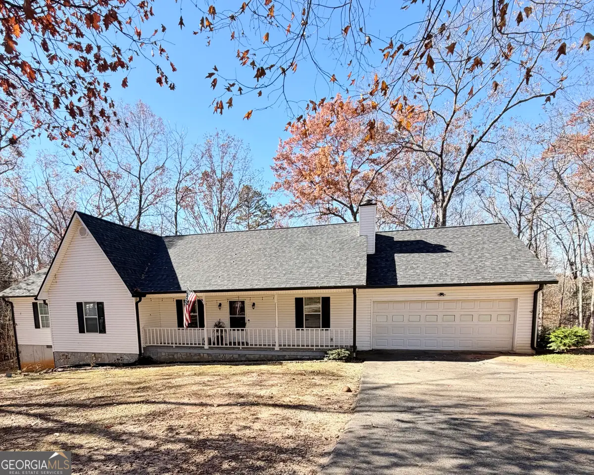 154 Stacey Dr, Cleveland, GA 30528 - Image #1