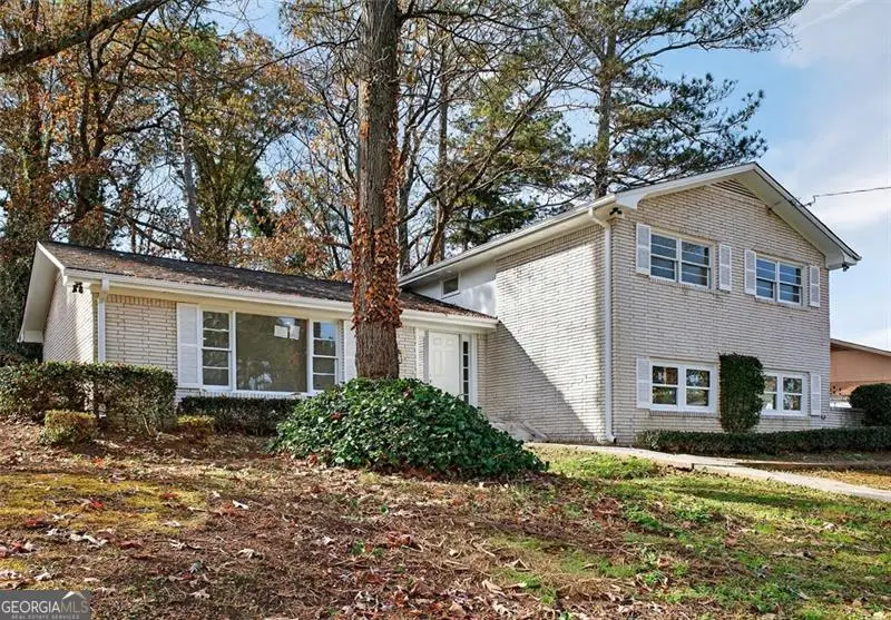440 Larchmont Drive Nw, Atlanta, GA 30318 - Image #2