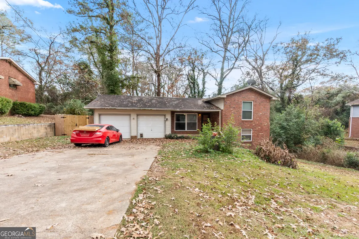 108 Woodsdale Drive, Warner Robins, GA 31088 - Image #1