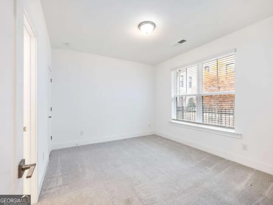 525 Ashbury Drive, Roswell, GA 30076 - Image #3