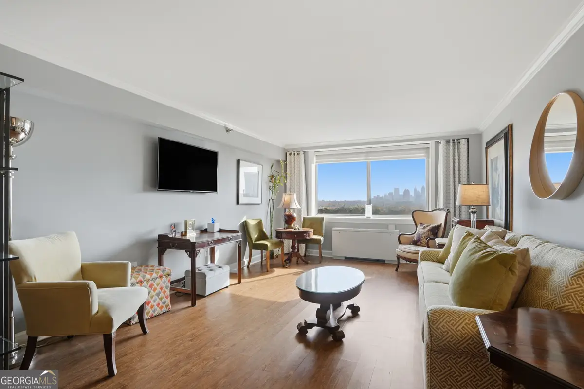 2479 Peachtree Road Ne #APT 1401, Atlanta, GA 30305 - Image #1