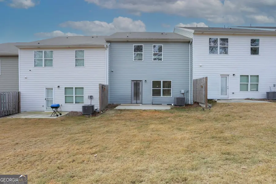 7488 Knoll Hollow Road, Lithonia, GA 30058 - Image #2