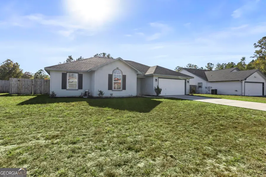 135 Lake Victoria Drive, Kingsland, GA 31548 - Image #2