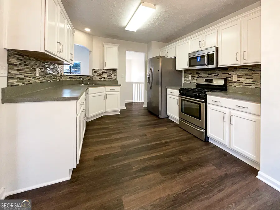 3912 Garrett Springs Drive, Powder Springs, GA 30127 - Image #2