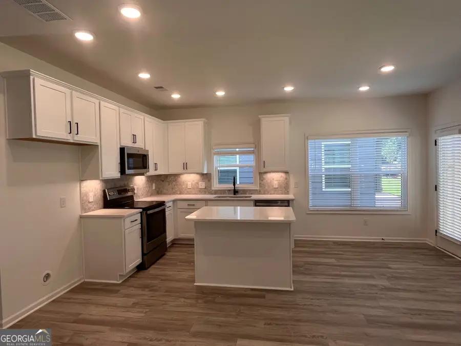 195 Jackson Heights #6, Cleveland, GA 30528 - Image #3