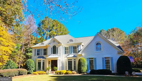 310 Glen Hampton Place, Alpharetta, GA 30004