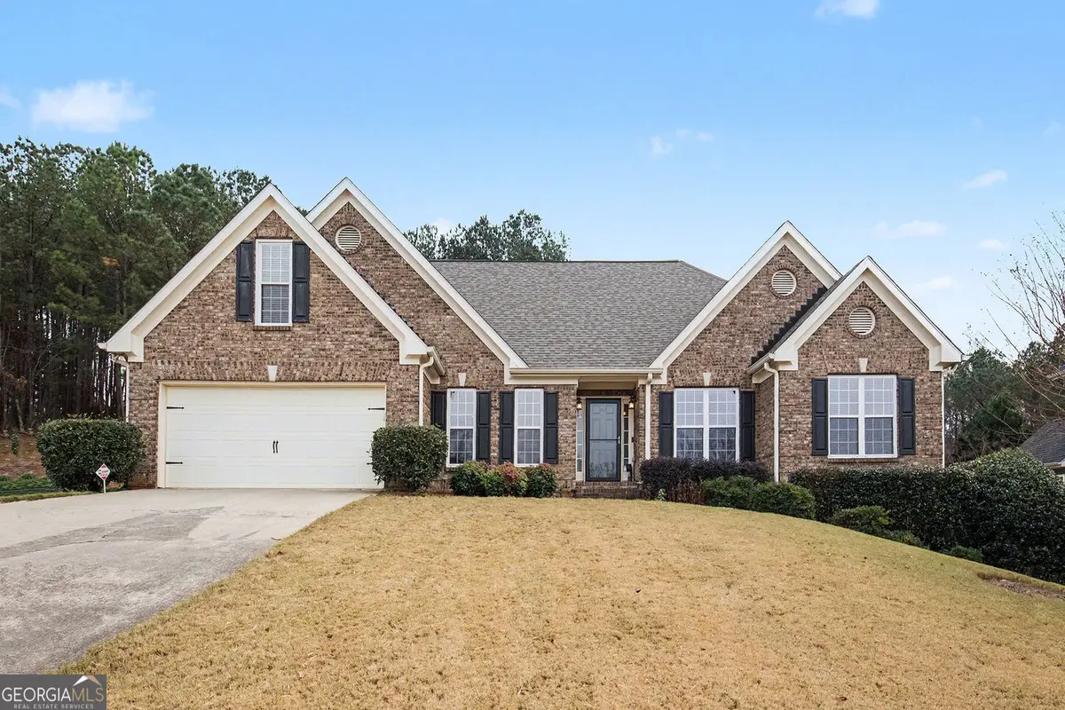 6369 Aarons Way, Flowery Branch, GA 30542 - Image #1
