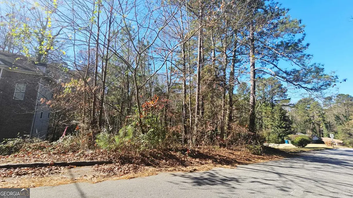 518 Waterford Road Nw, Atlanta, GA 30318 - Image #1