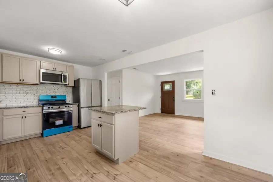 3981 Rutgers Drive Sw, Atlanta, GA 30331 - Image #2