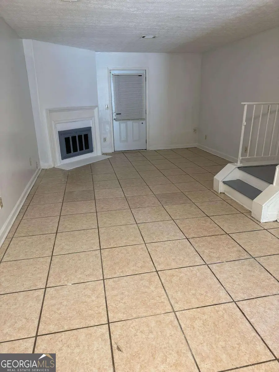 535 Prince Of Wales, Stone Mountain, GA 30083 - Image #2