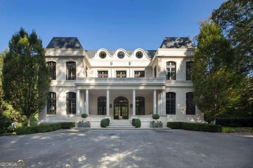 133 Blackland Road Nw, Atlanta, GA 30342 - Image #1