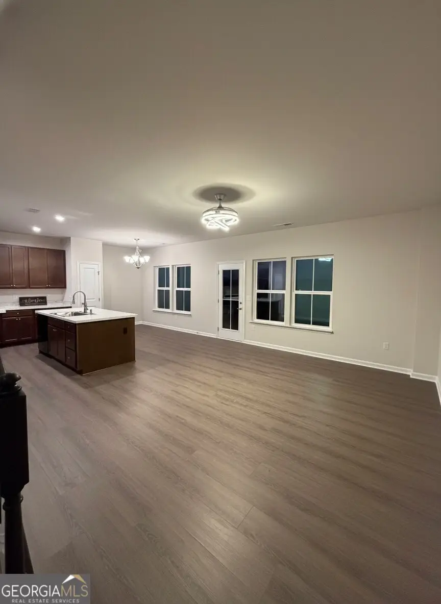 46 Storm Lane, Hoschton, GA 30548 - Image #3