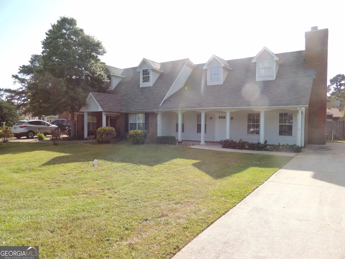 2132 Hickory Bend Se, Conyers, GA 30013 - Image #1