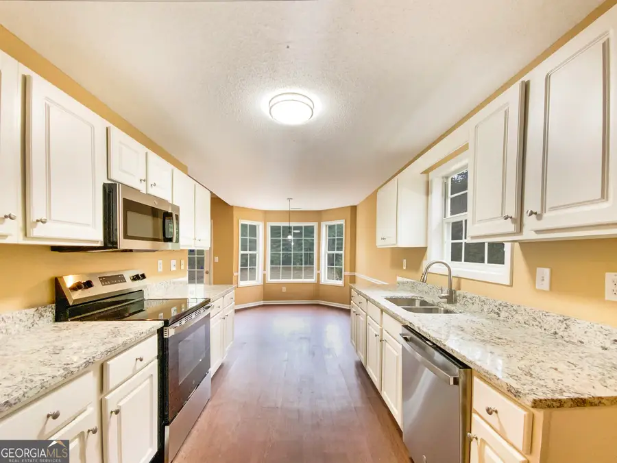 160 Eastfield Court, Fayetteville, GA 30215 - Image #2