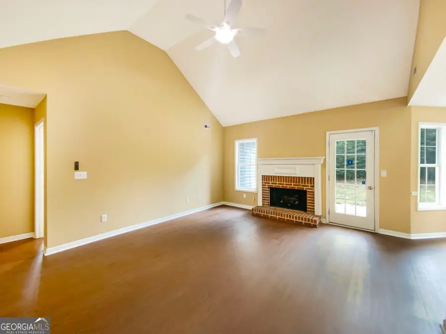 160 Eastfield Court, Fayetteville, GA 30215 - Image #3