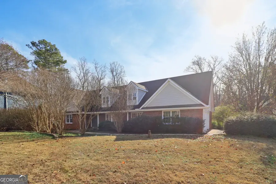 937 Hidden Falls Lane Se, Smyrna, GA 30082 - Image #3
