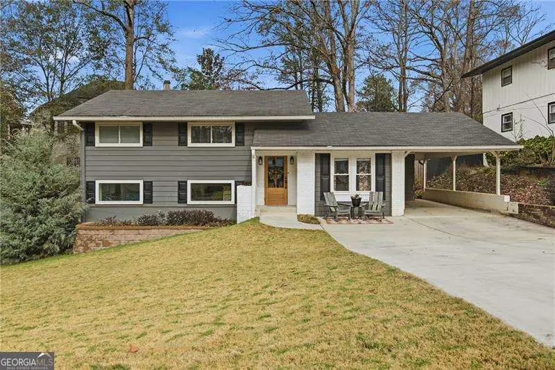 1699 Mohawk Place Se, Smyrna, GA 30080 - Image #2