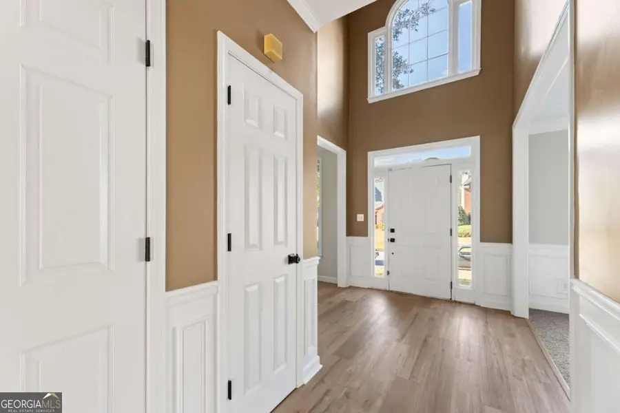 307 Creek Front Way, Lawrenceville, GA 30043 - Image #2