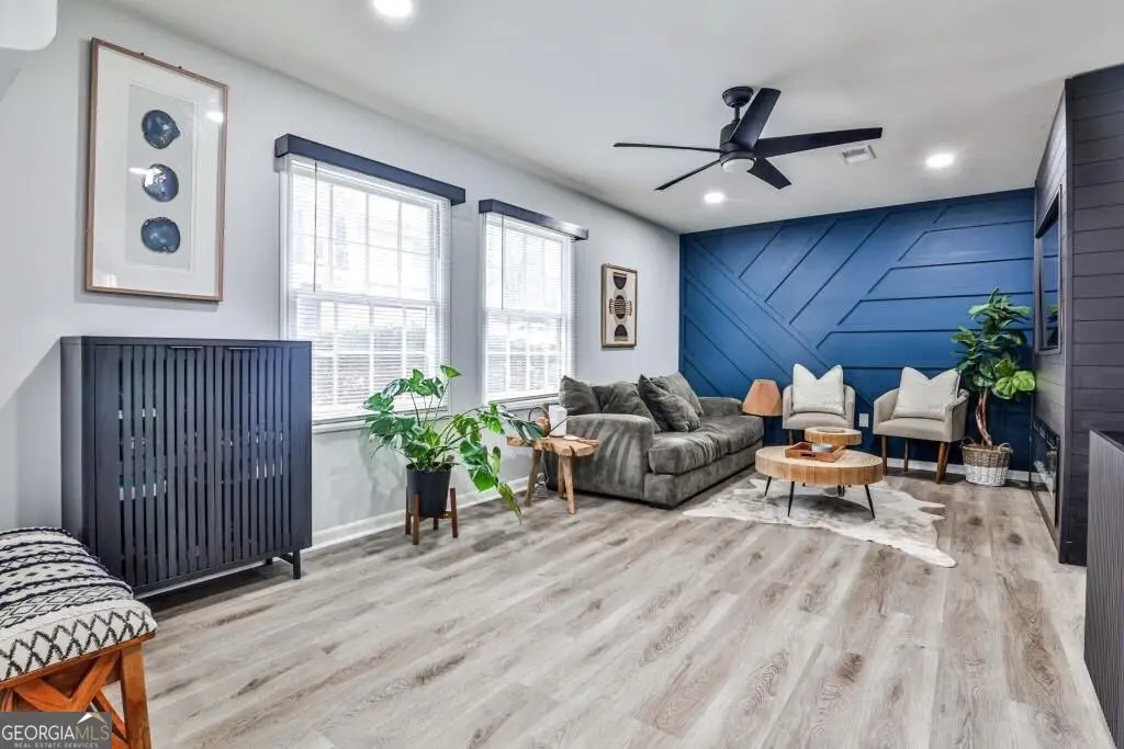 15 Pine Canyon Drive Sw, Atlanta, GA 30331 - Image #1