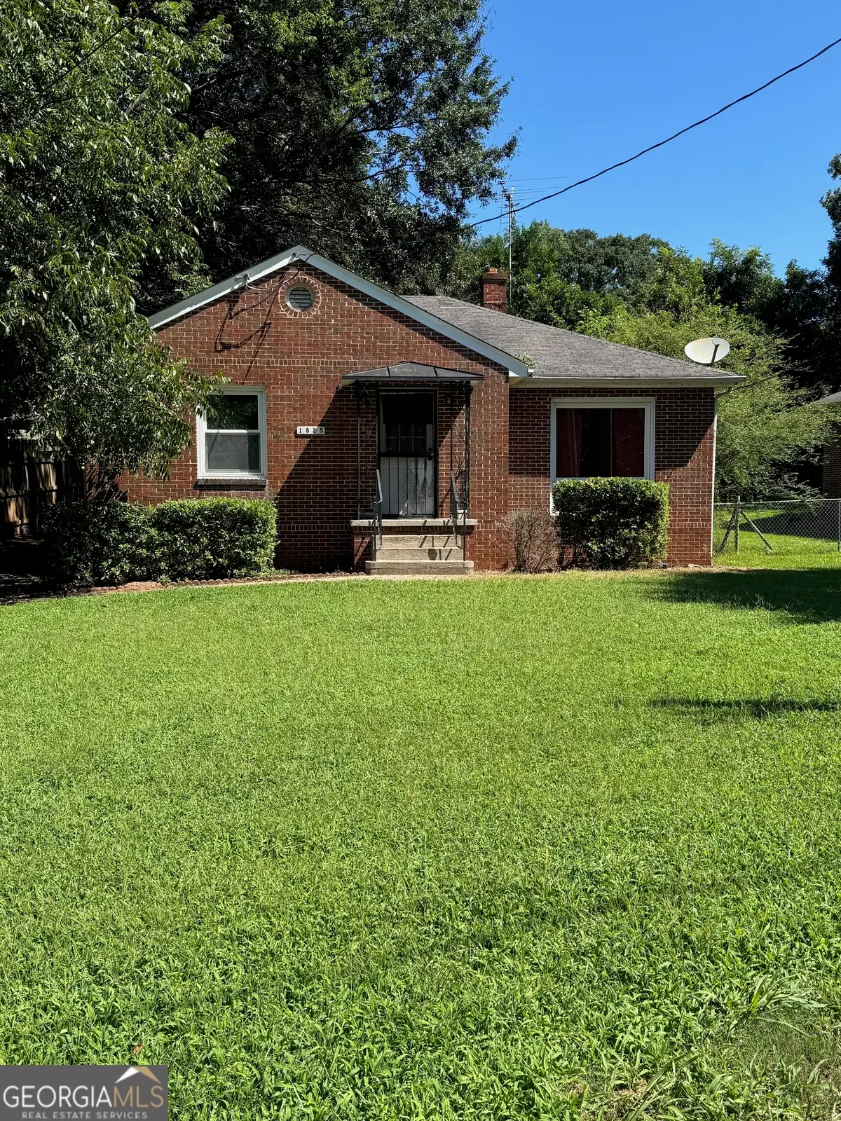 1825 Lyle Avenue, College Park, GA 30337 - Image #1