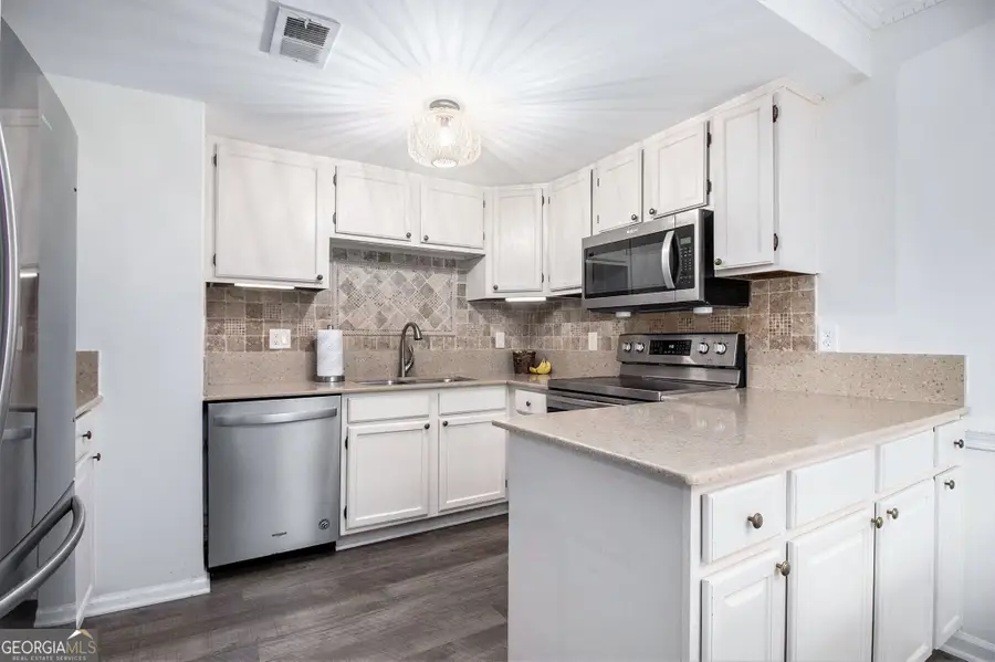 1010 Sasha Lane, Roswell, GA 30075 - Image #3