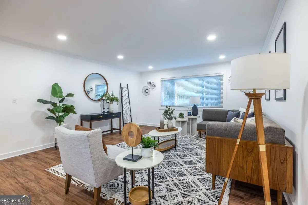 115 Biscayne Drive Nw #F10, Atlanta, GA 30309 - Image #1