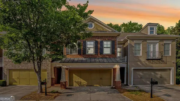 6371 Queens Court Trace #16, Mableton, GA 30126