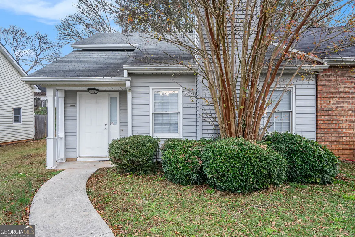 2161 Wellington Circle, Lithonia, GA 30058 - Image #1