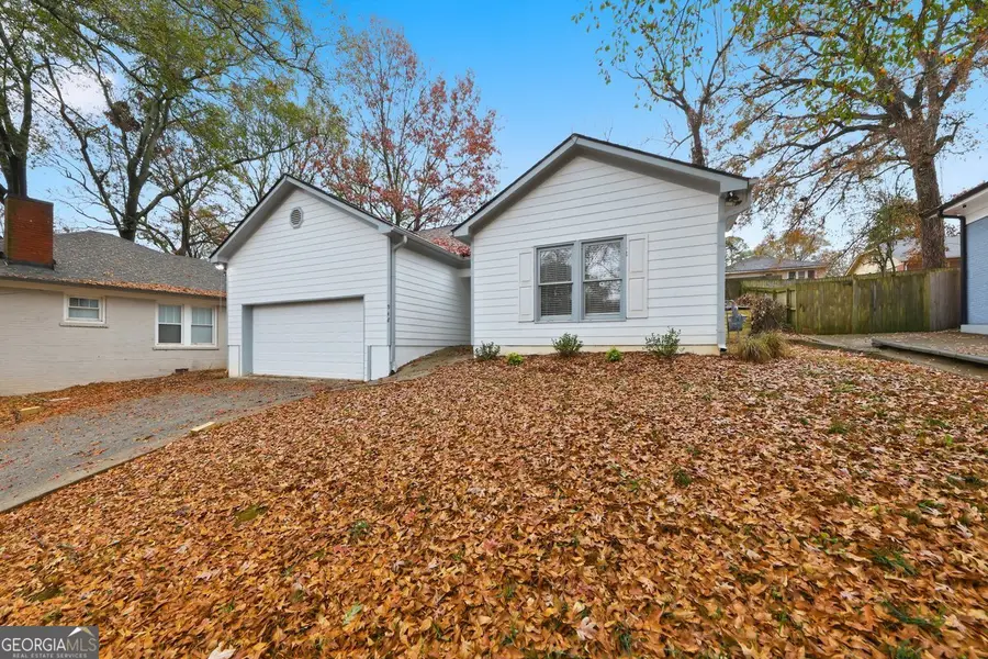 948 Byron Drive Sw, Atlanta, GA 30310 - #2