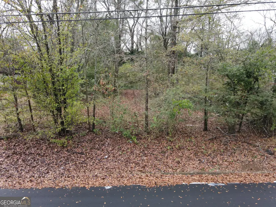 213 Eastbrook Avenue, Griffin, GA 30223 - Image #2