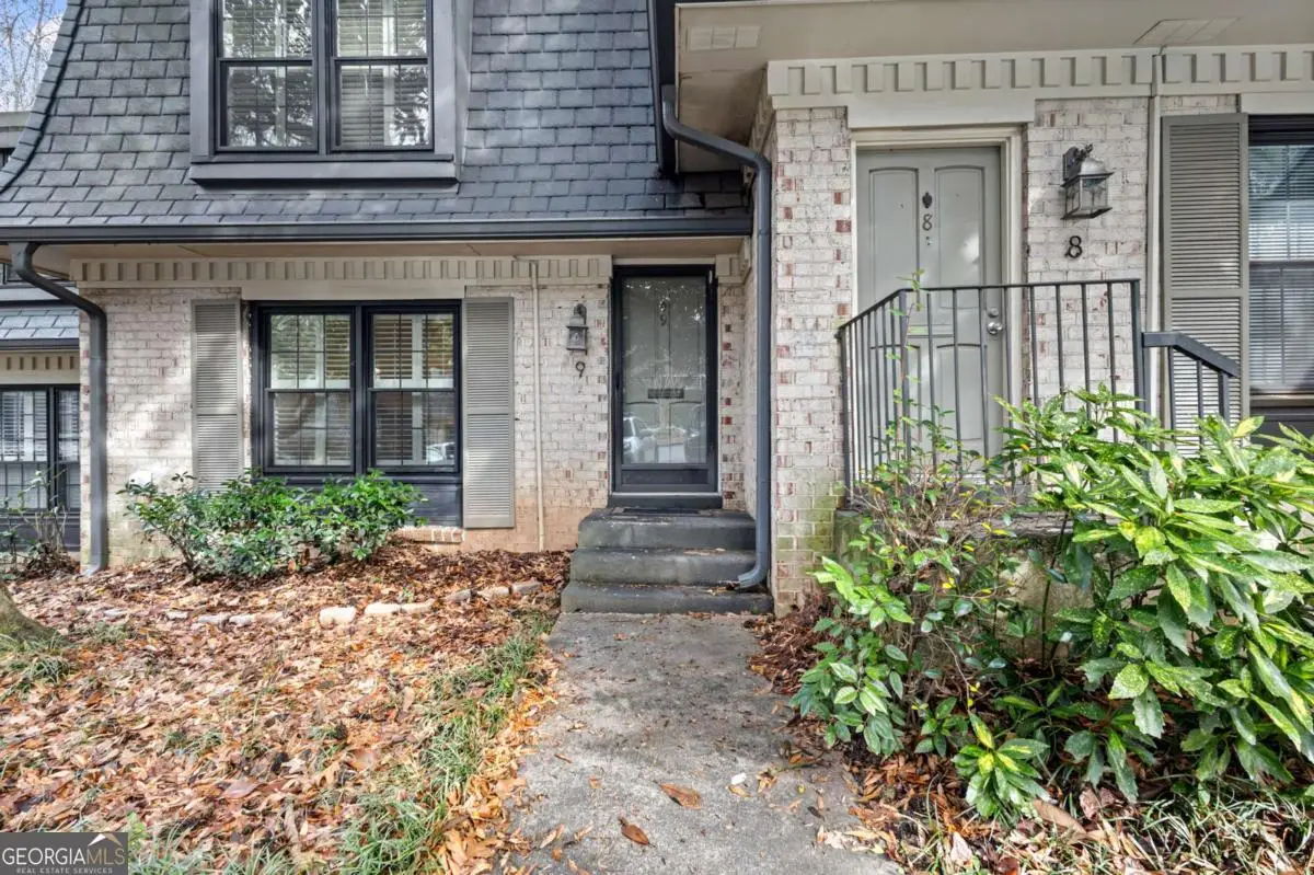 9 Vista Square Nw, Atlanta, GA 30327 - Image #1