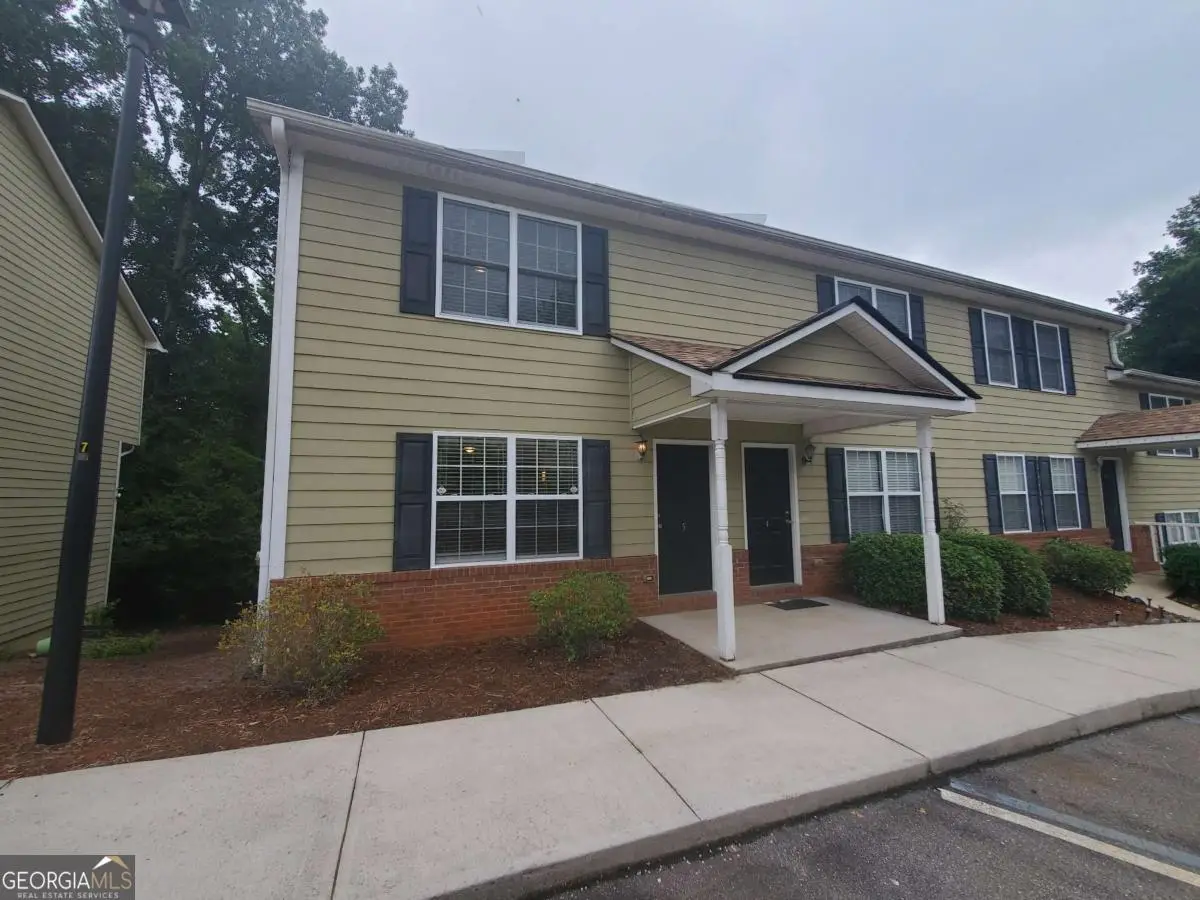 105 Westchester Drive #E5, Athens, GA 30606 - Image #1