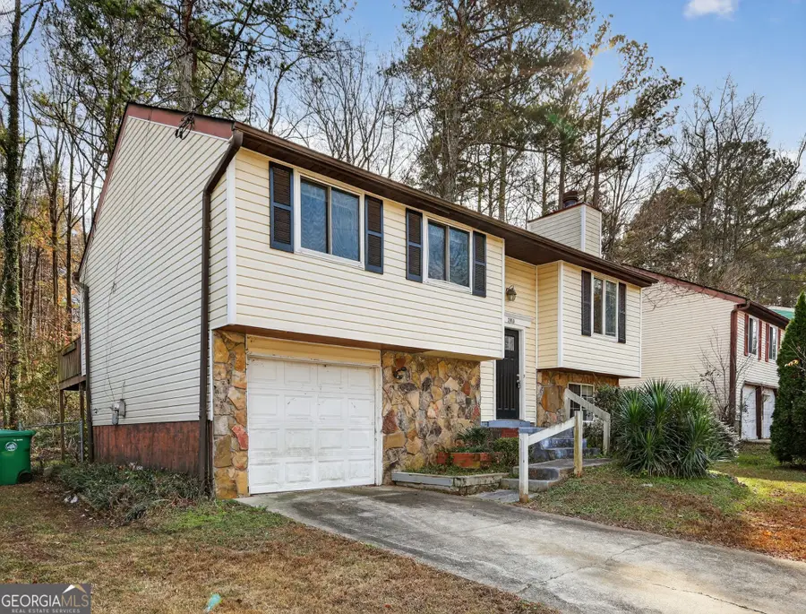 2058 Scarbrough Drive, Stone Mountain, GA 30088 - Image #2