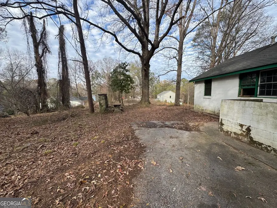 1096 3rd Street Nw, Atlanta, GA 30318 - Image #3