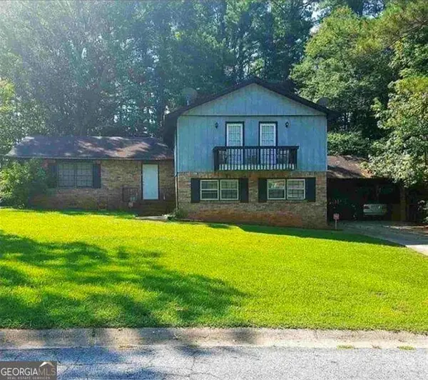 3865 Pointe Bleue Drive, Decatur, GA 30034