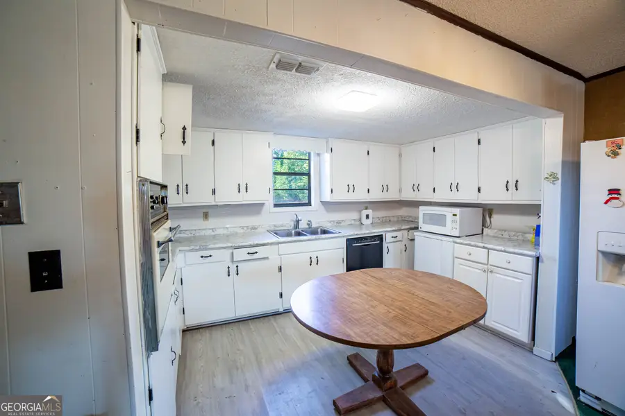 392 E Bush Street, Colquitt, GA 39837 - Image #3