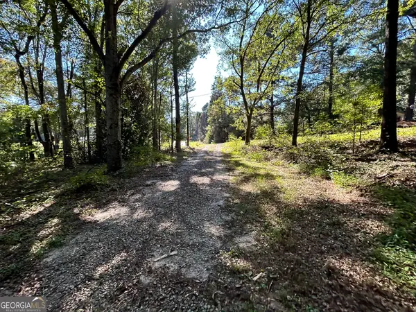 31 Creekwood Road, Winder, GA 30680