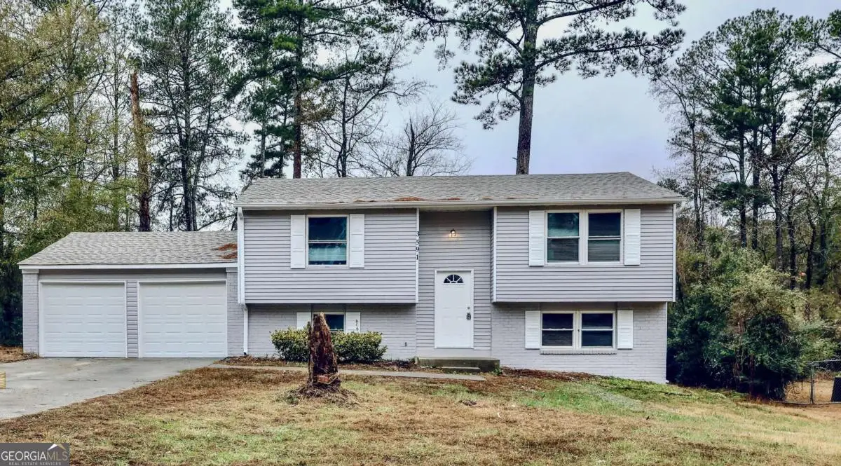 3591 Bramblevine Circle, Lithonia, GA 30038 - Image #1