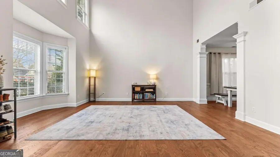 211 Woodview Lane, Woodstock, GA 30188 - Image #3